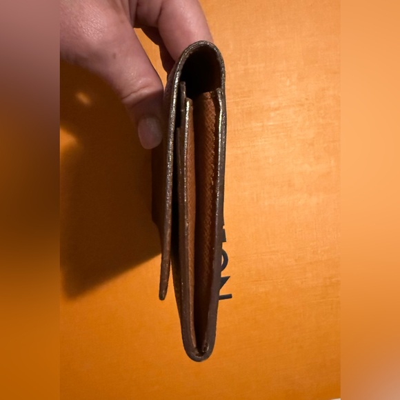 Louis Vuitton Brown and Gold Monogram Long Wallet- Vintage - Picture 5 of 16